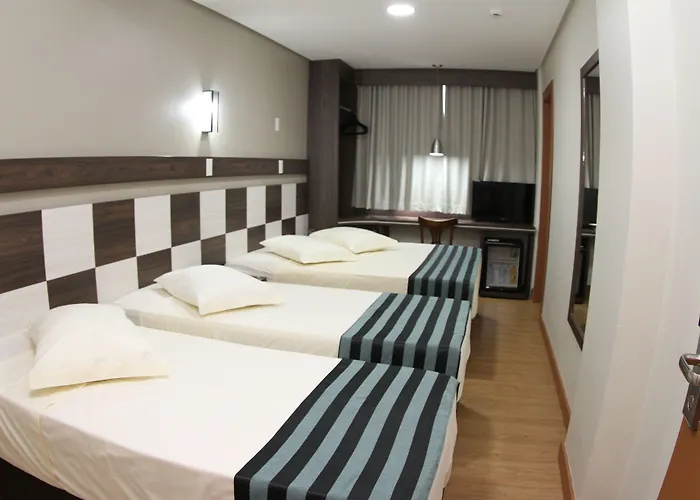 Hotel Maestro Express