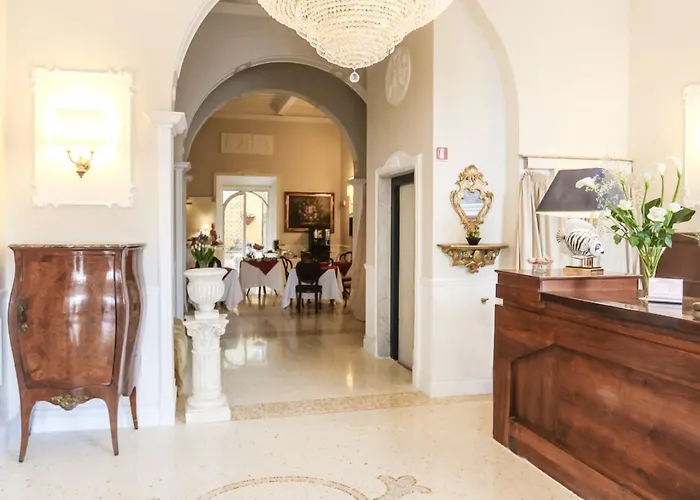 Hotel Ariston