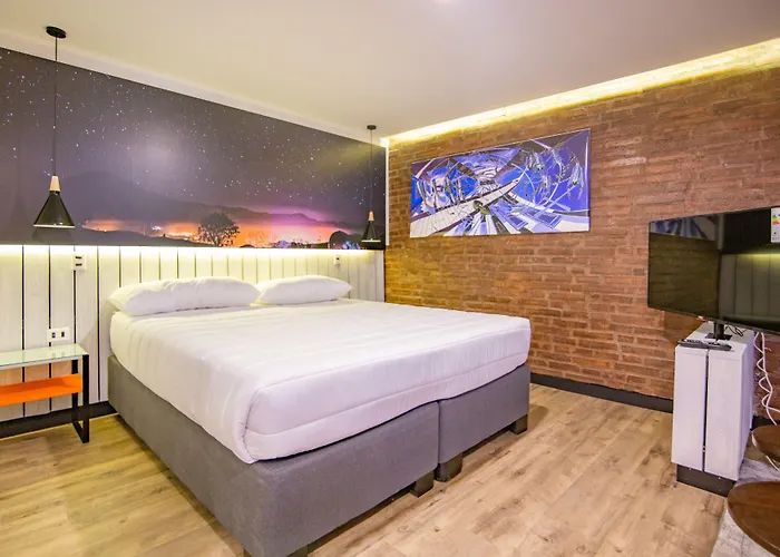 Hostal Boutique Black Cat