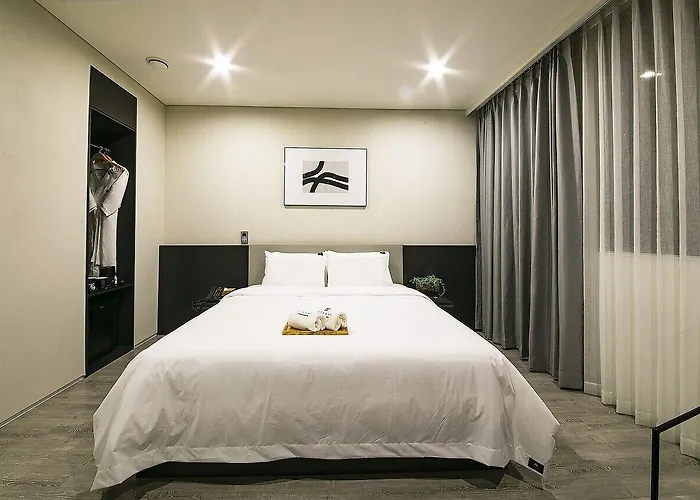 Epoche Hotel
