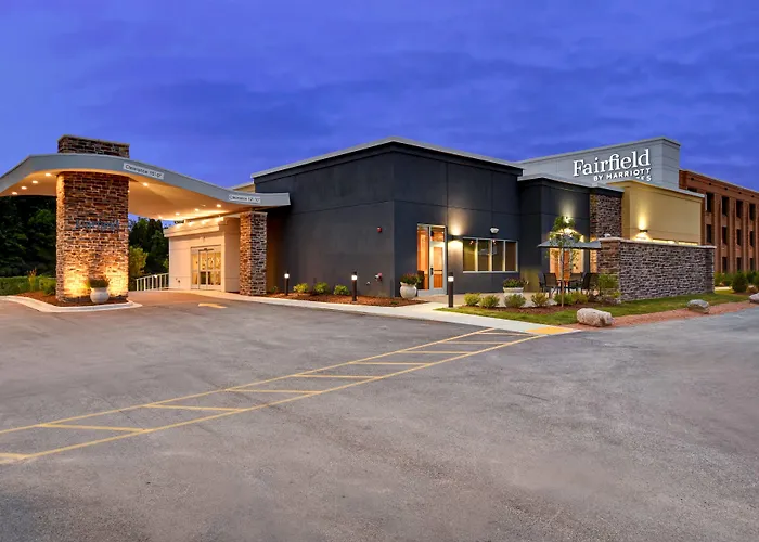 Fairfield Inn & Suites By Marriott Milwaukee North