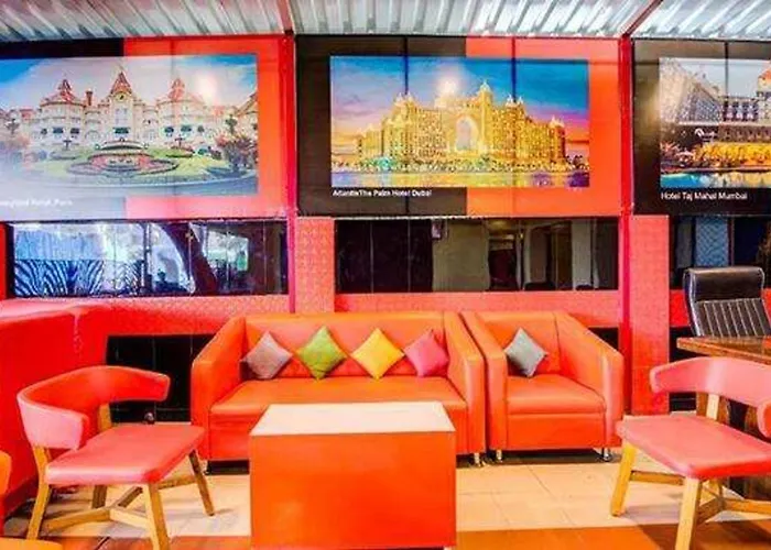Fabhotel Ranjanas - Nr Humkar Chowk