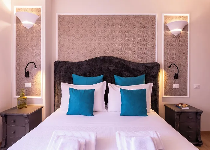 Trastevere Paper Suites