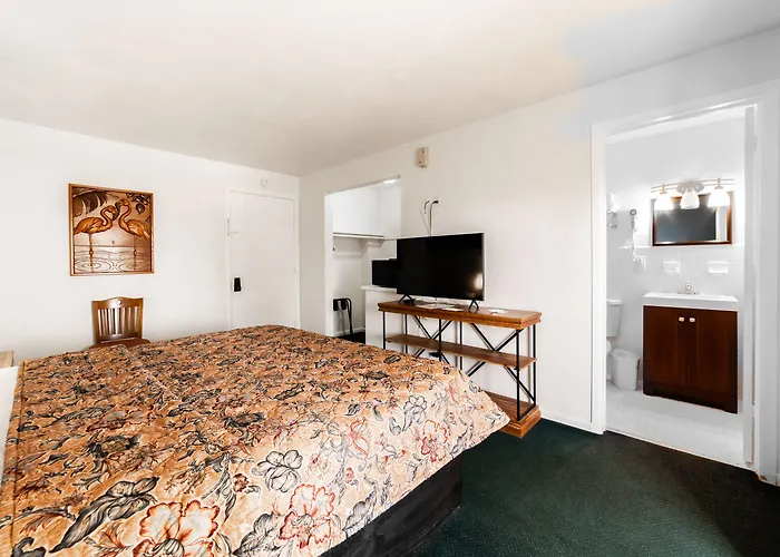 Captain'S Table Hotel By Everglades Adventures