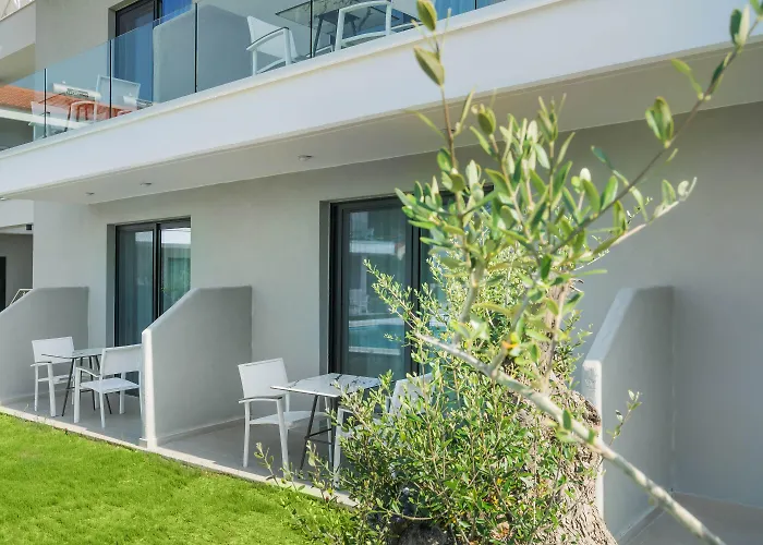Alexmare Hotel Fourka