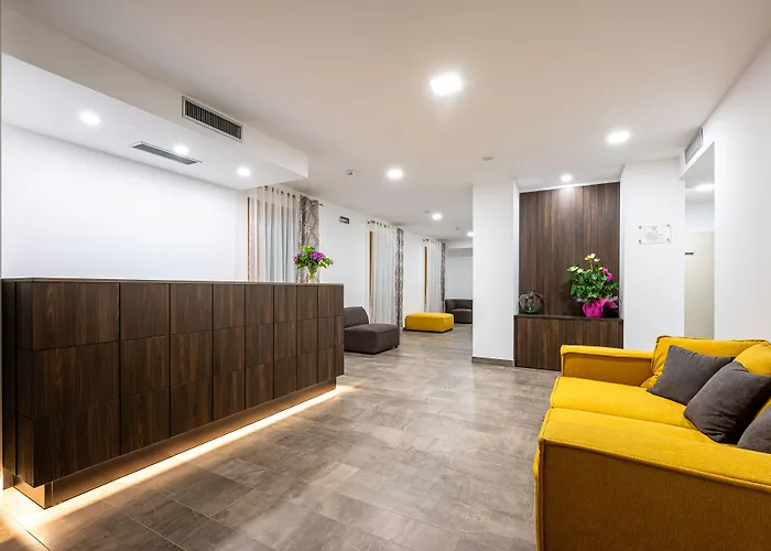 Hotel Trilago