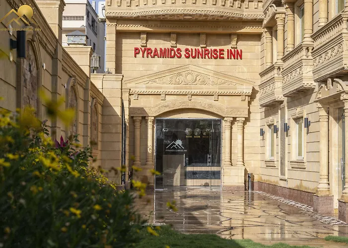 Pyramids Sunrise Inn