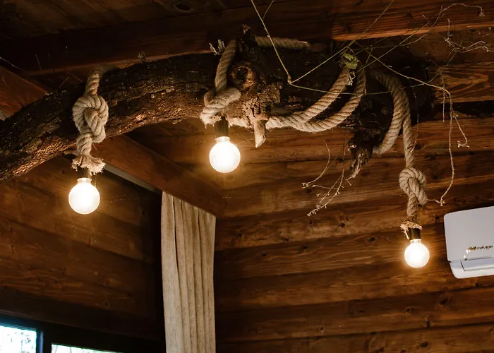 Boskenvid Hotel - Romantic Treehouses & Skypool