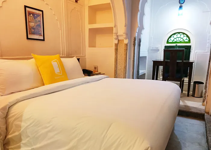 Bloom Boutique L Chelon Haveli