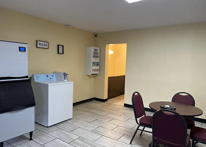 Motel Boutique By Wolf Inn