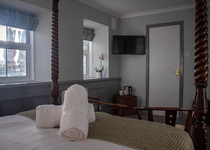 The Rosedale Hotel