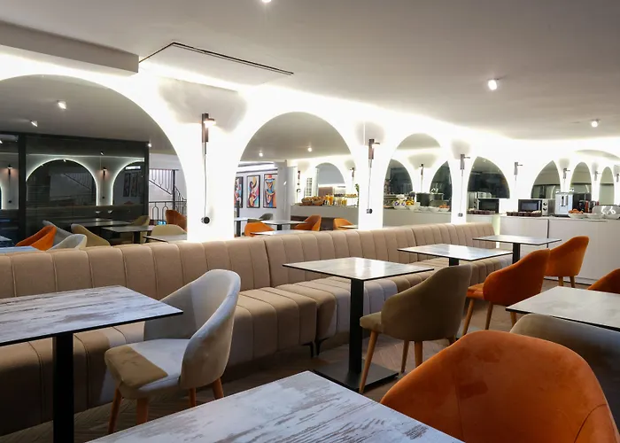 Le M Hôtel