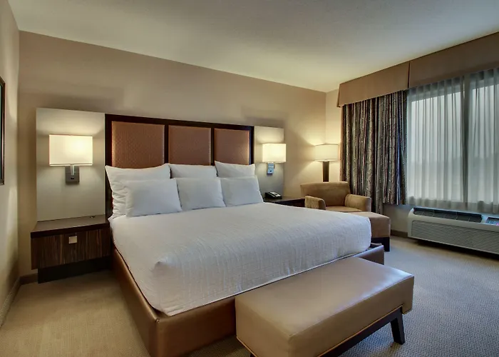 The Inn At Charles Town / Hollywood Casino
