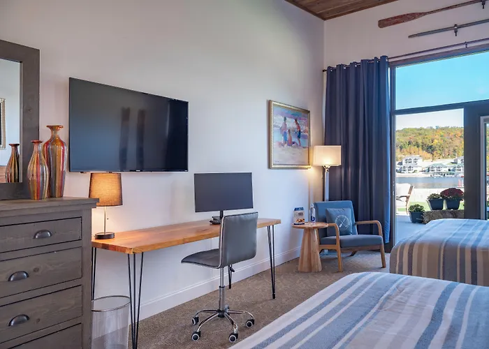 Pebble Bay Club Suites