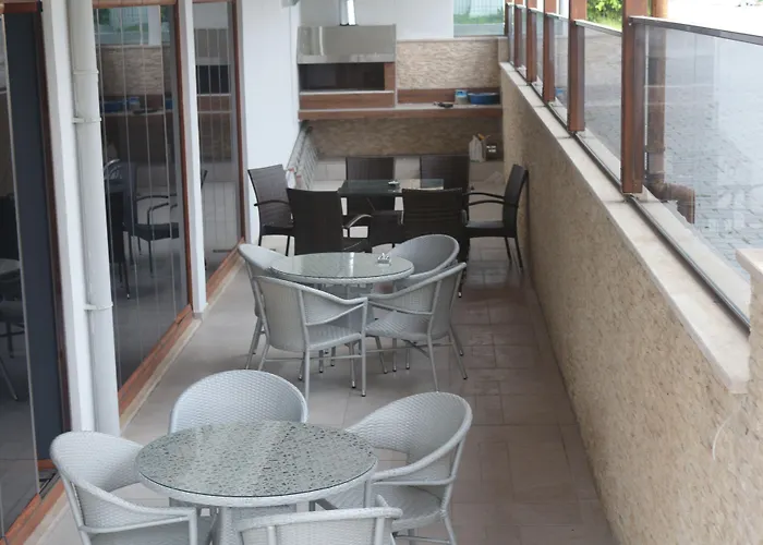 Longoz Hotel