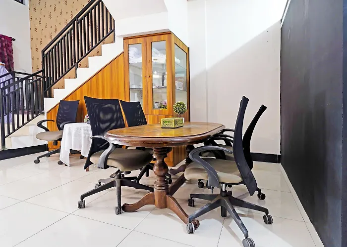 Hotel O Jawara Guest House Syariah