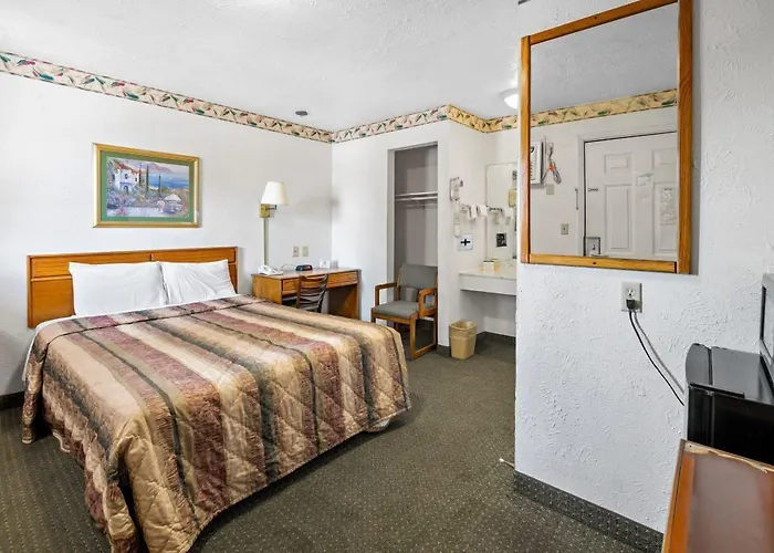 Friendship Inn Hotel