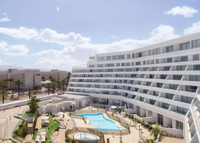Akoya Hotel