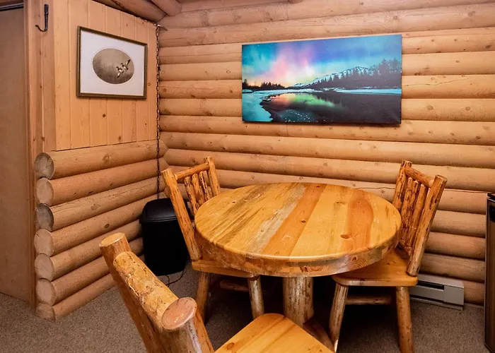 Experience Montana Cabins - Birdsong #2