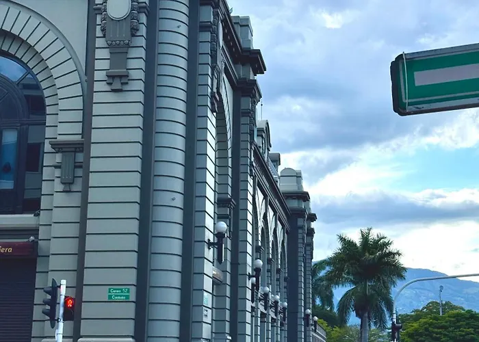 Hotel Plaza Mayor 44 - Medellin