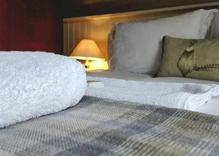 Western Isles Hotel