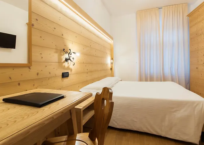 Hotel Montana