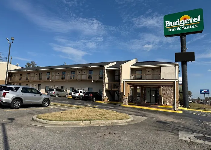 Budgetel Inn And Suites- Fort Gordon