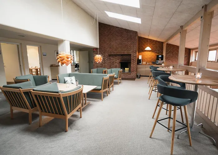 Strandhotel Klinten ApS