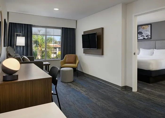 City Express By Marriott Santa Ana/Orange County Airport