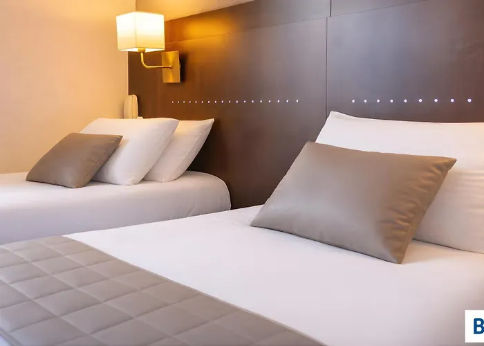 Hotel Croix Des Bretons - Lourdes Pyrenees