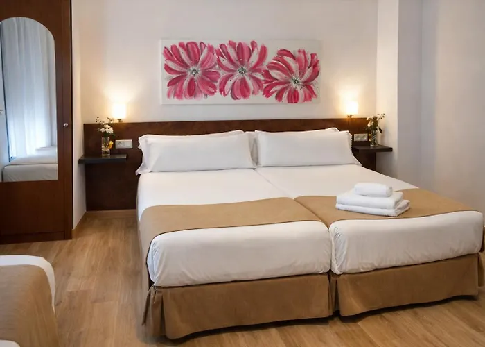Aston Hotel