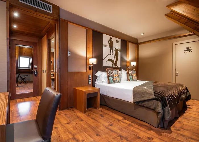 Hotel Val De Neu G.L.