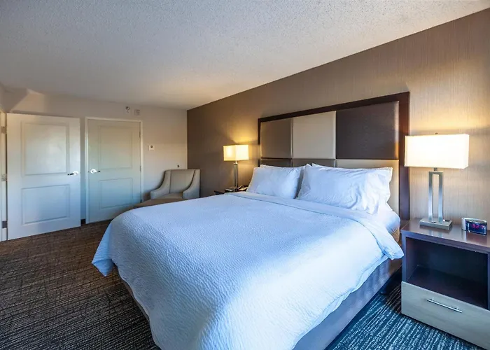 Holiday Inn & Suites Scottsdale North - Airpark By Ihg
