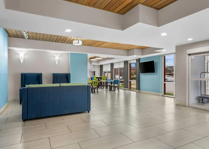 Days Inn & Suites By Wyndham Ridgeland