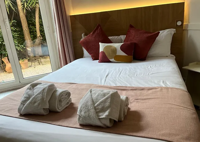 Nice Garden Hotel