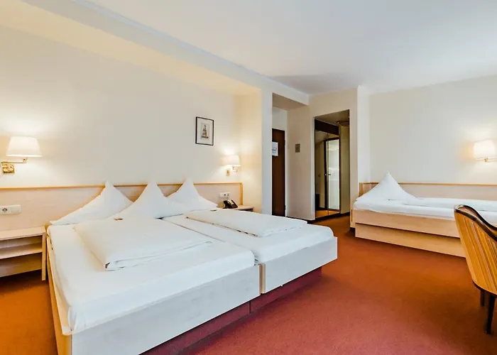 Hotel Am Marschiertor By Ans