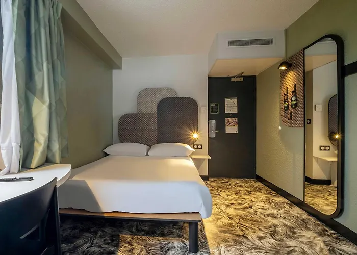 B&B Hotel Niort Sud Venise Verte