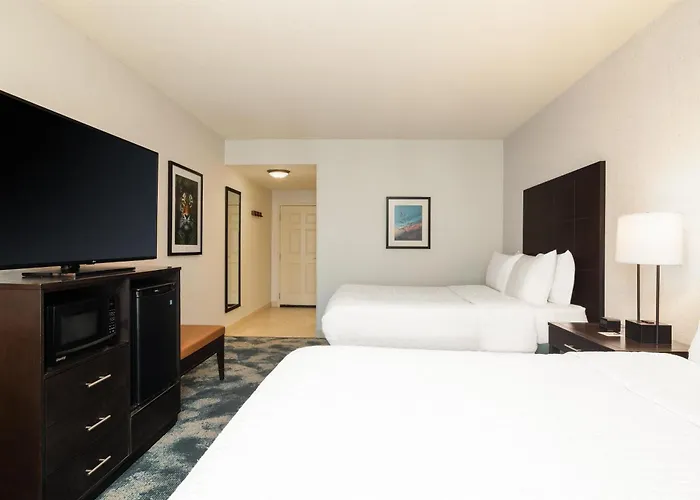 Hampton Inn & Suites Baton Rouge Downtown