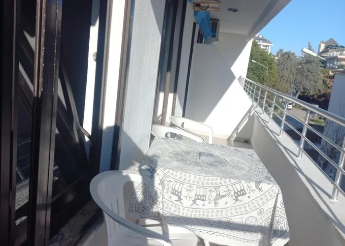 Delphin Hotel Side