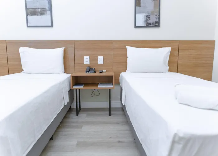 Hotel Equinocios Executive