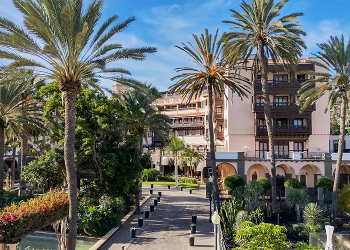 Santa Catalina, A Royal Hideaway Hotel - Gran Lujo