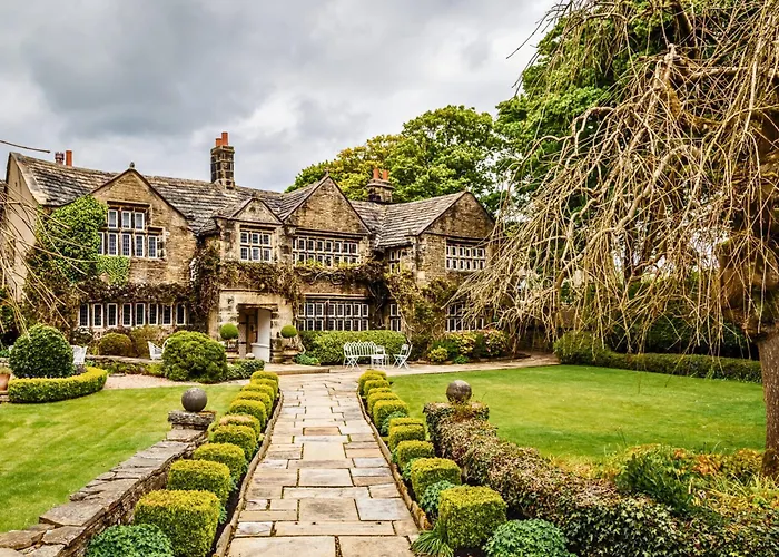 Holdsworth House Hotel