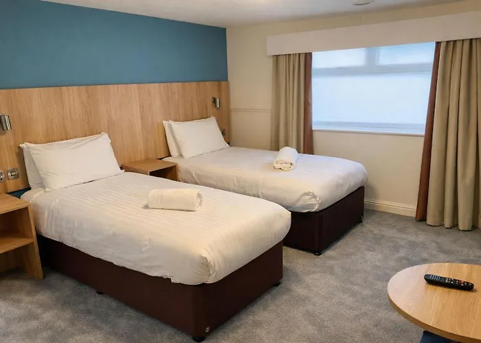 North Shore Hotel