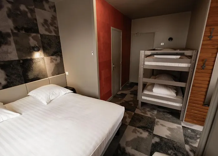 Hotel Le P'Tit Cham, Au Pied Du Sancy