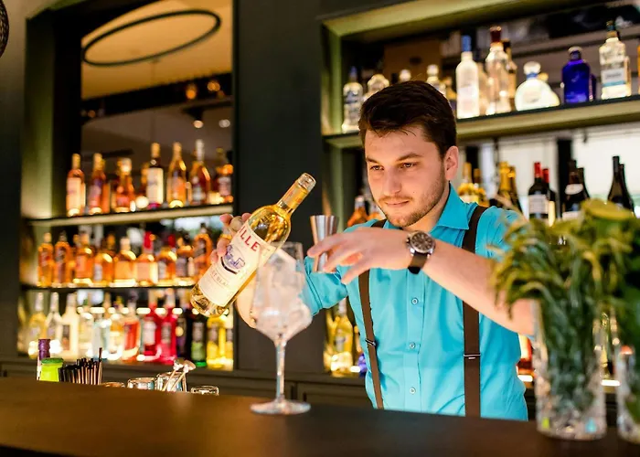 Motel One Paris-Porte Doree