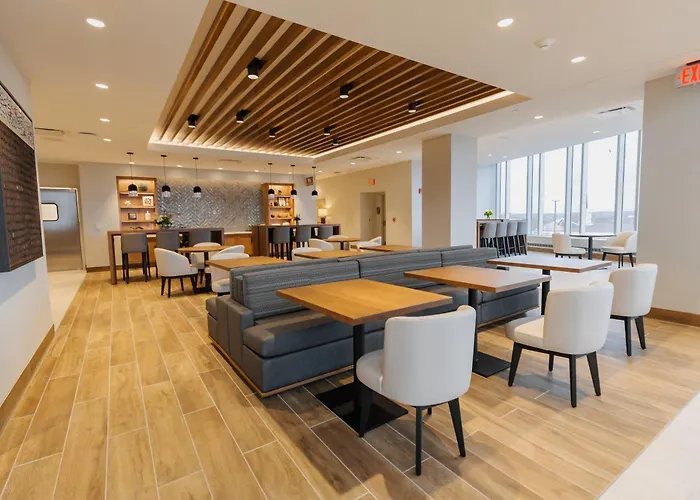 Highpoint Hotel