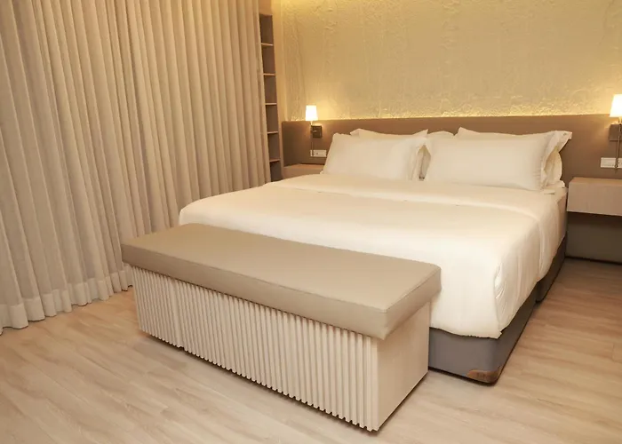 Vpv Suites & Casino
