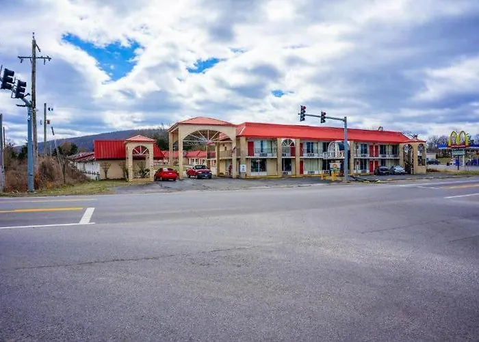 Ozark Junction Inn