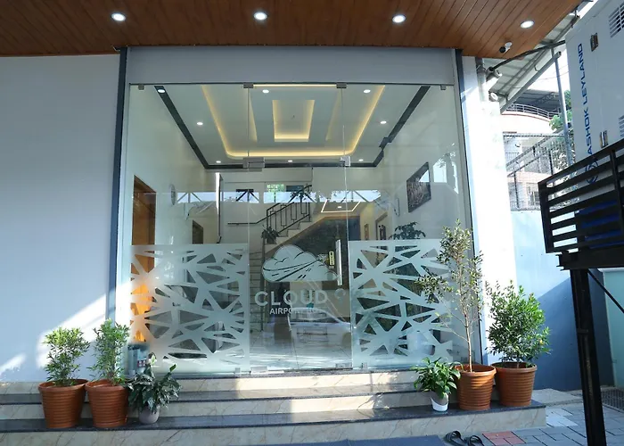 Cloud9 Airport Hotel