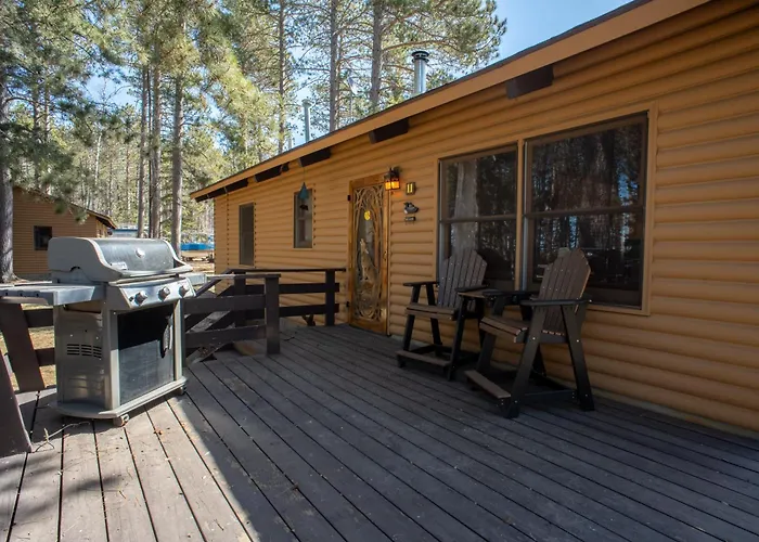 Timber Bay Lodge And Houseboats